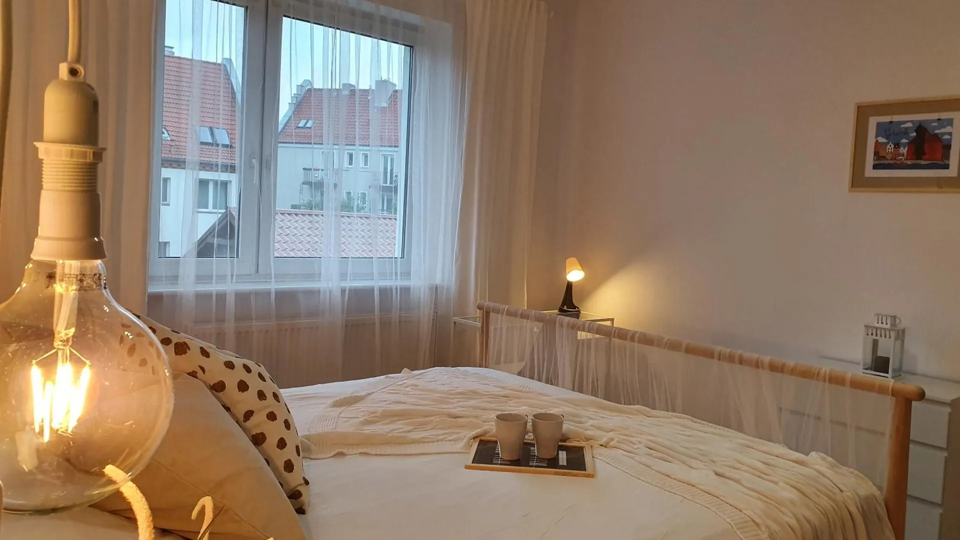 Urocze Mieszkanie Przy Skwerku Apartment Gdansk Poland